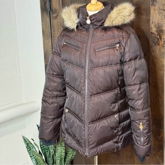 NWOT Nautica Brown winter Jacket with Faux Fur Hood and Quilted Design - Picture 1 of 9